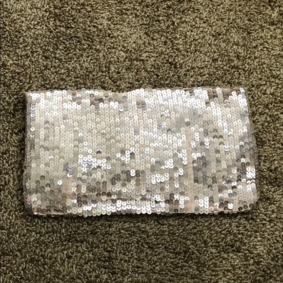 ALDO | Sequin Clutch - Picture 5 of 6